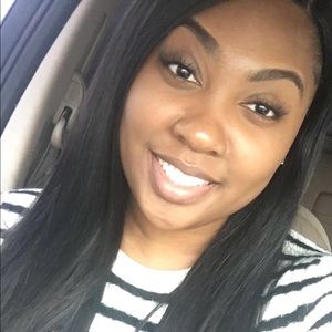 Meet your Posher, Desiere